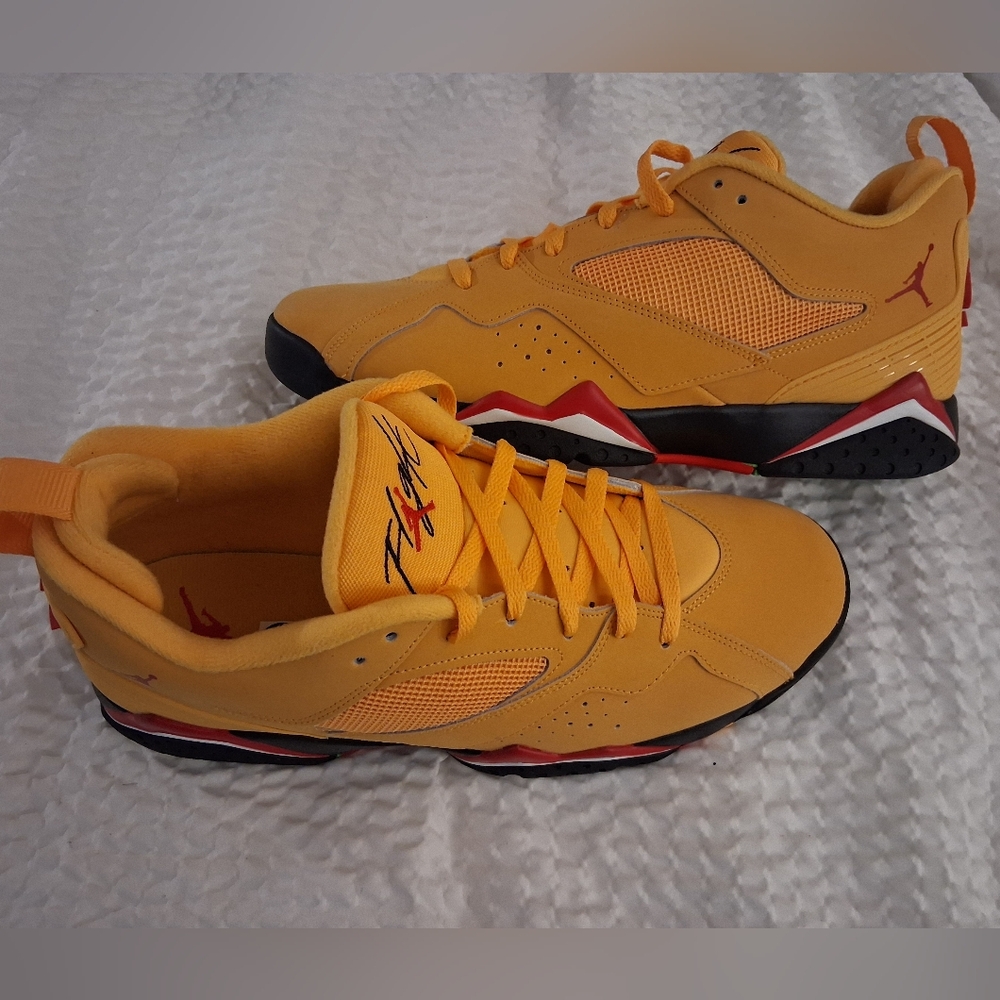 Jordan MVP 92  TAXI Low Top Sneakers in Yellow with Red and Black Accents